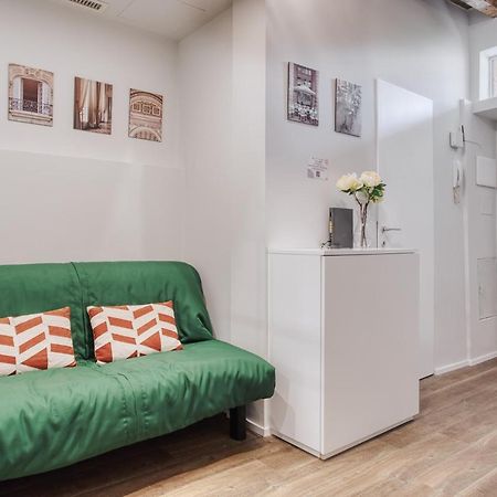 Joivy Delightful 1-Bed Flat In The Centre Of Milan Apartamento Exterior foto
