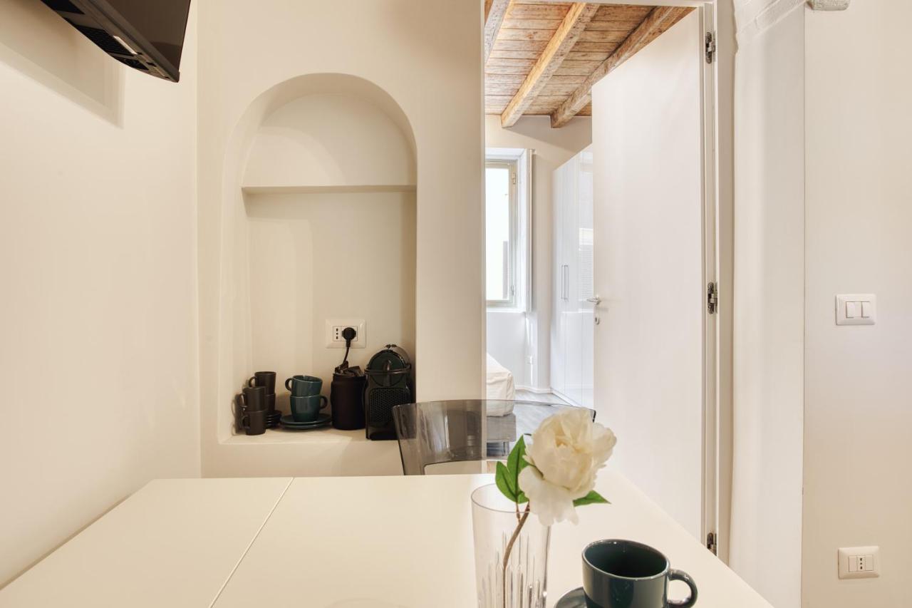 Joivy Delightful 1-Bed Flat In The Centre Of Milan Apartamento Exterior foto