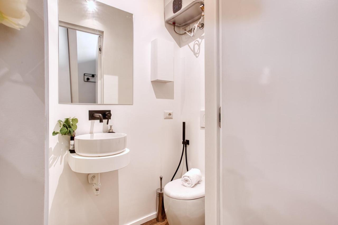 Joivy Delightful 1-Bed Flat In The Centre Of Milan Apartamento Exterior foto